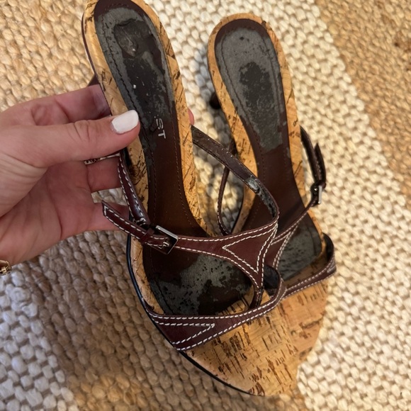 Nine West Brown Cork Sandals - Picture 1 of 3